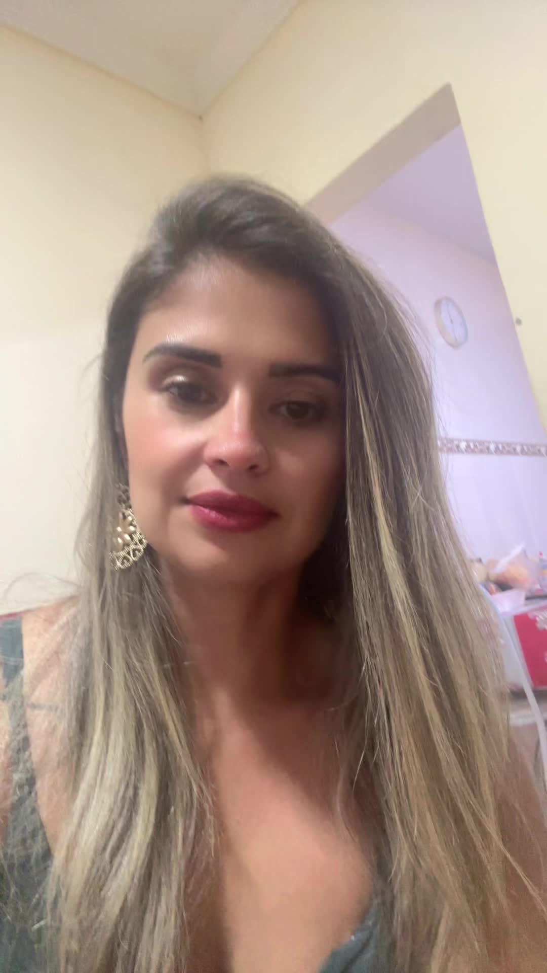 @Mábila Caroline
