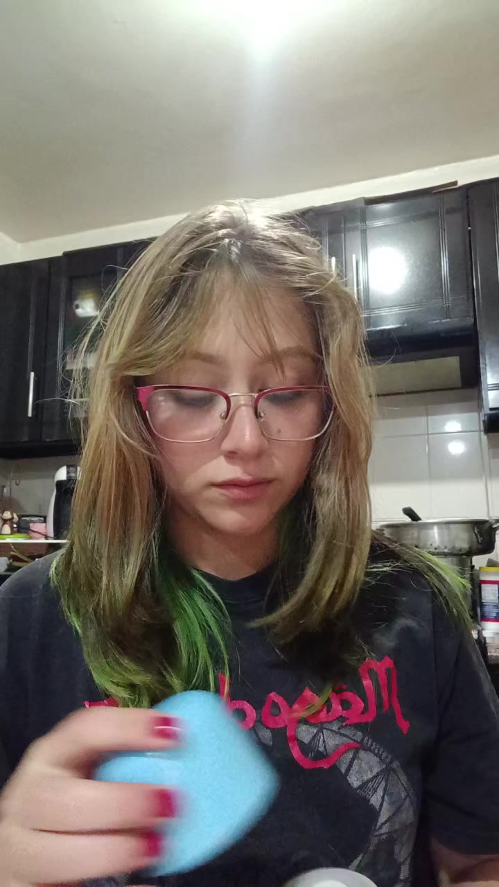 @akusa_bheUwU