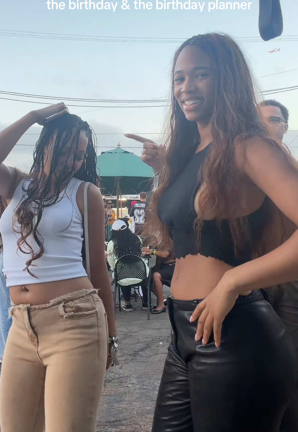 @L&eacute;i Dominique
