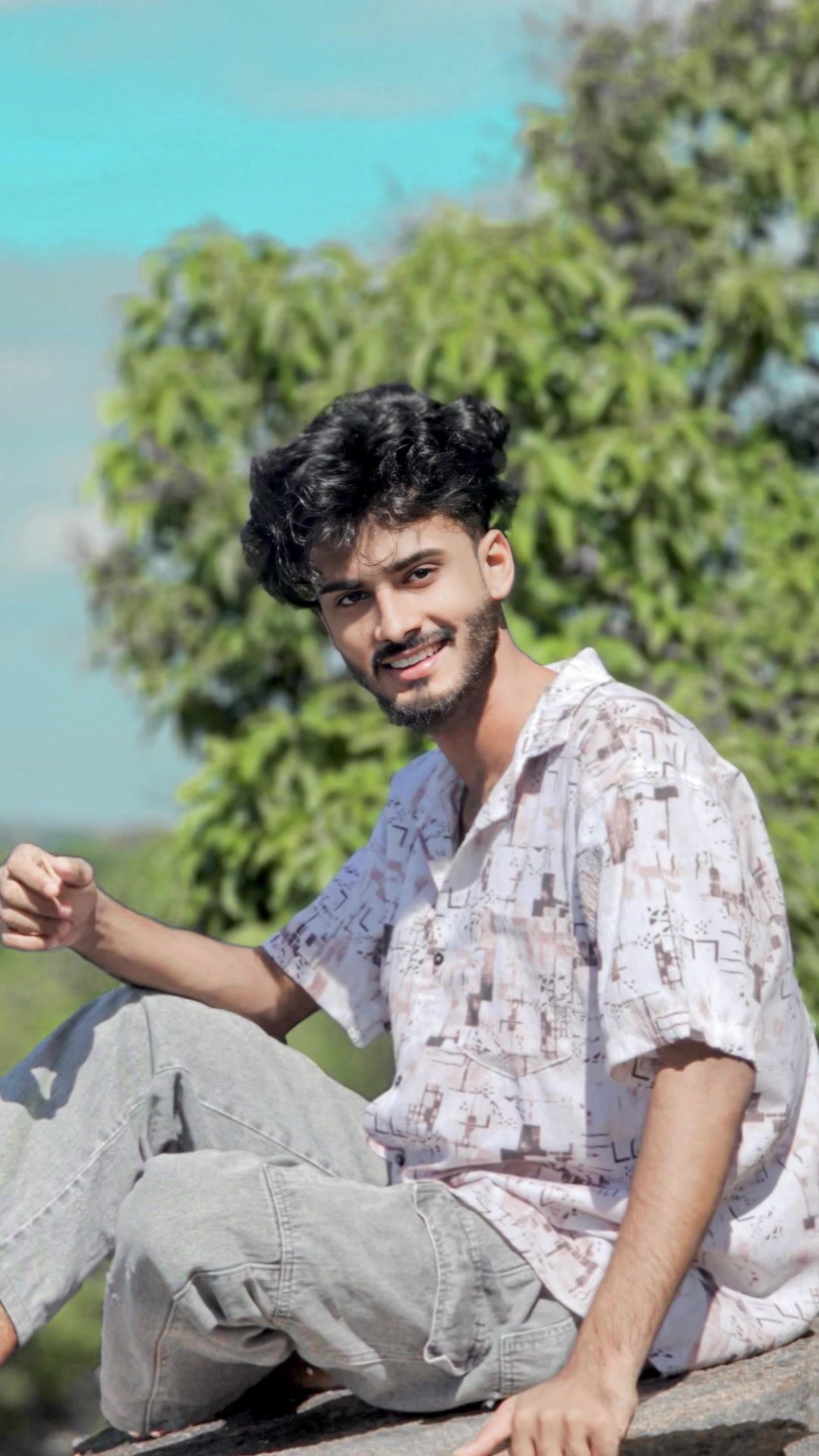 @𝑵𝒊𝑭𝒍𝒂𝒔_𝑳𝒐𝒄𝒂𝒍. 🌴🤍