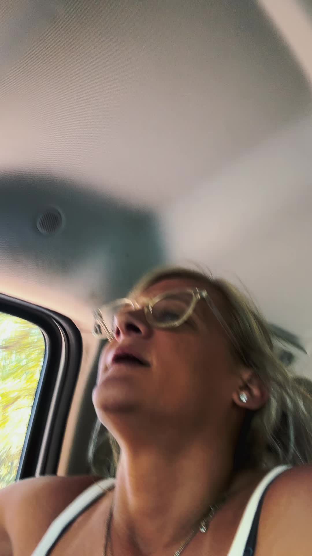 @Breezybrittney