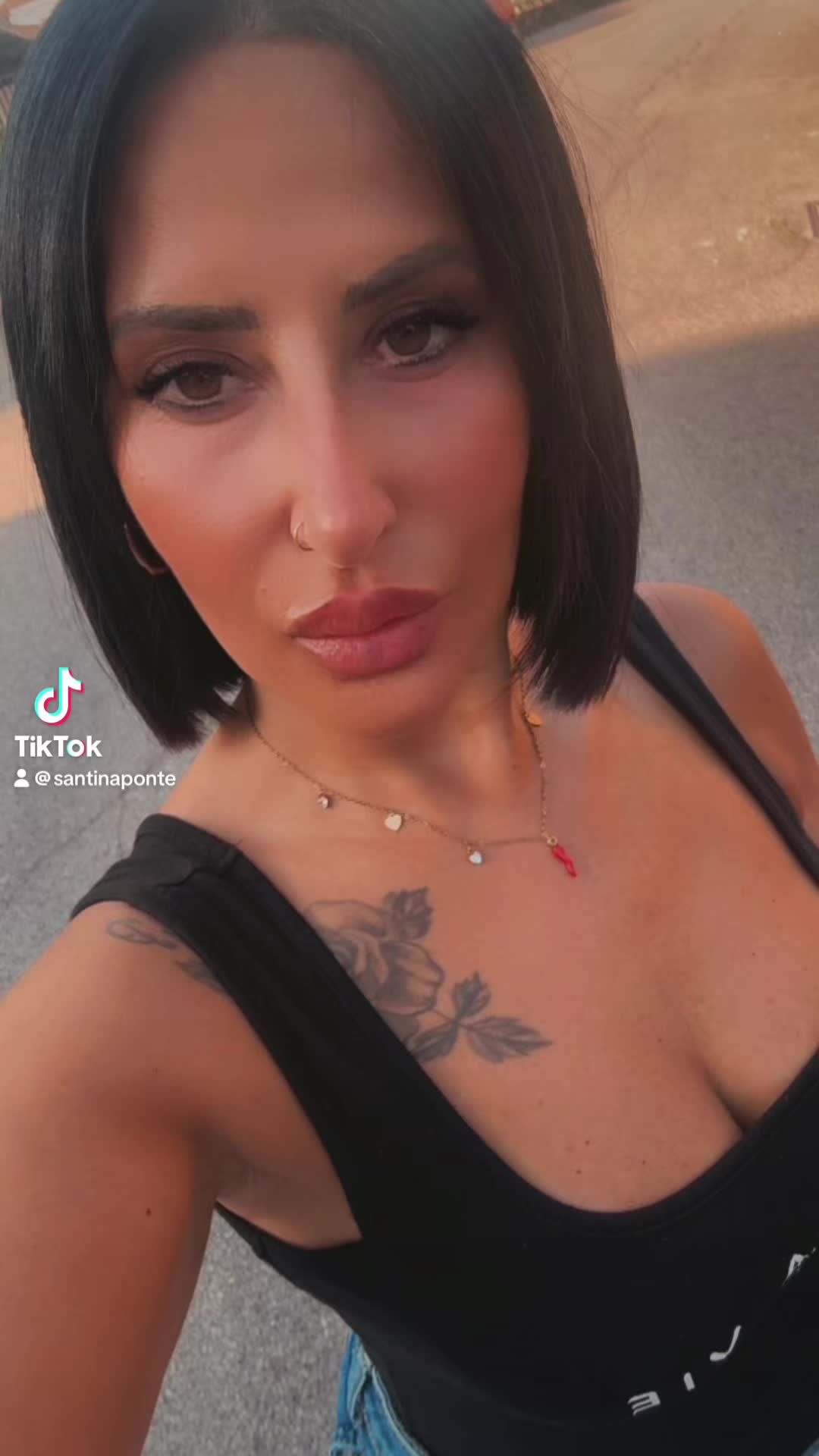 @Santina Ponte😈👑🖤🔥
