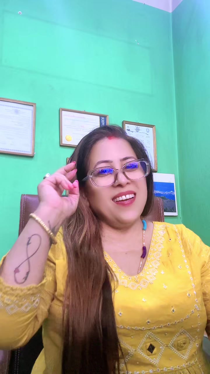 @Mika_Kunwar.