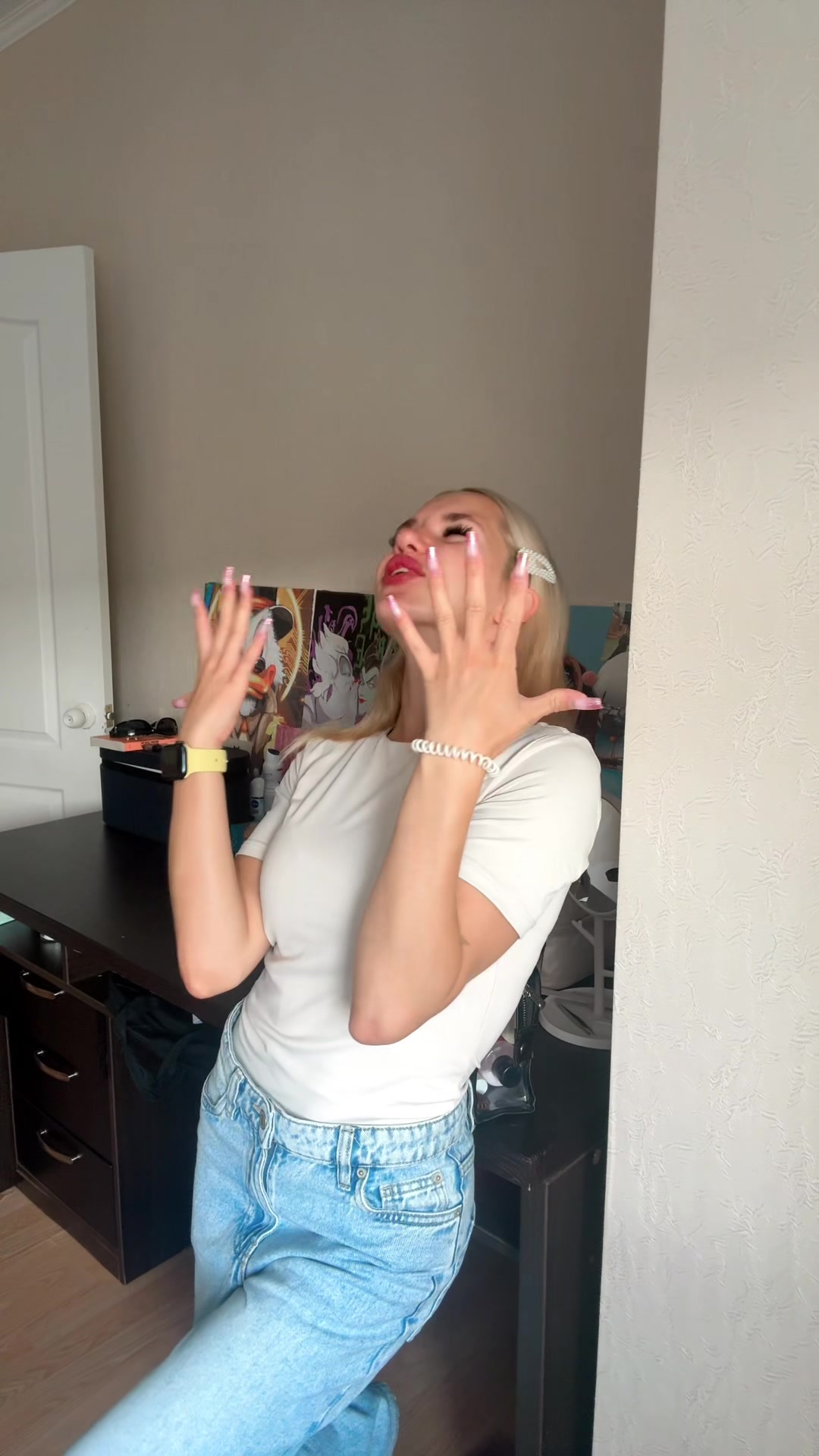 @DM