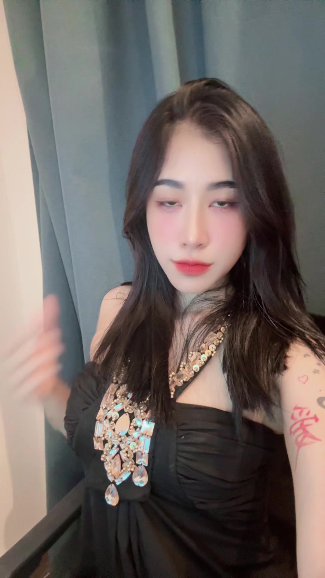@莉莎