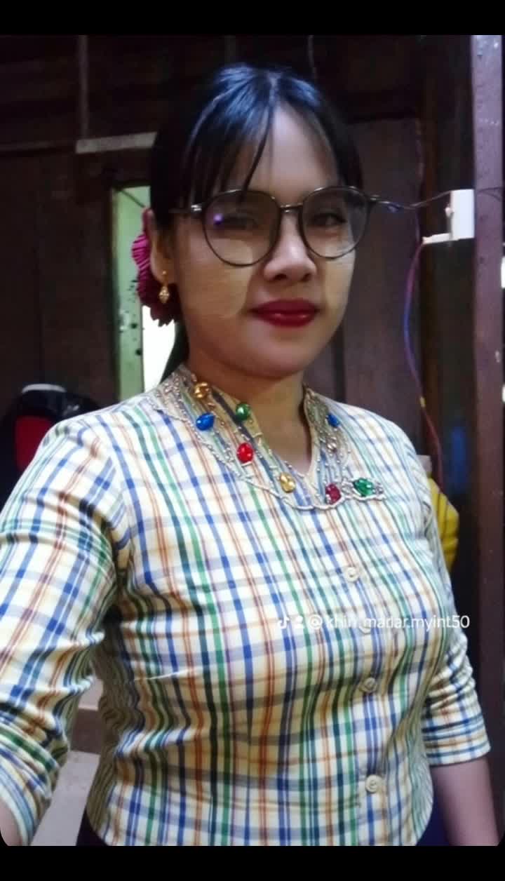 @💞💐Khin MarLarMyint💕💐