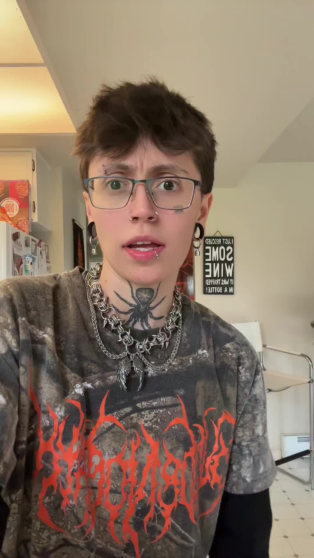 @KJ🕸️