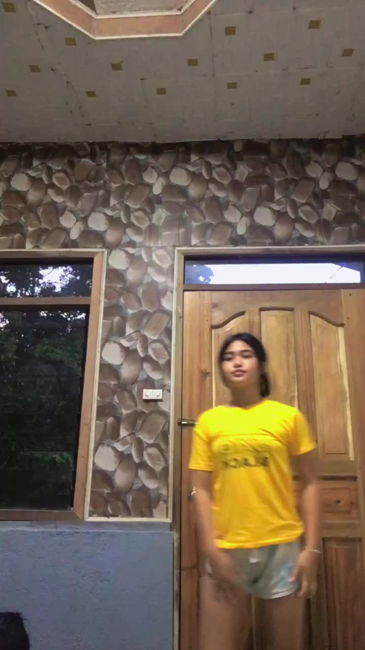 @noashlie