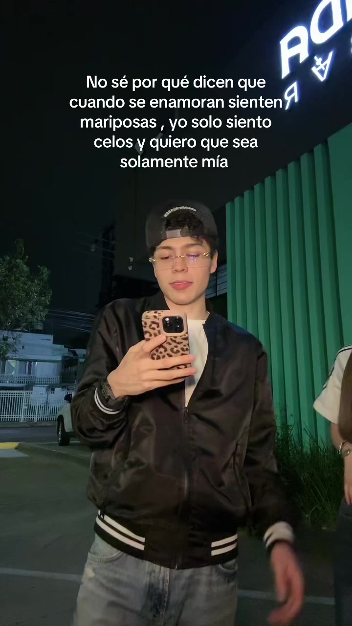 @UG