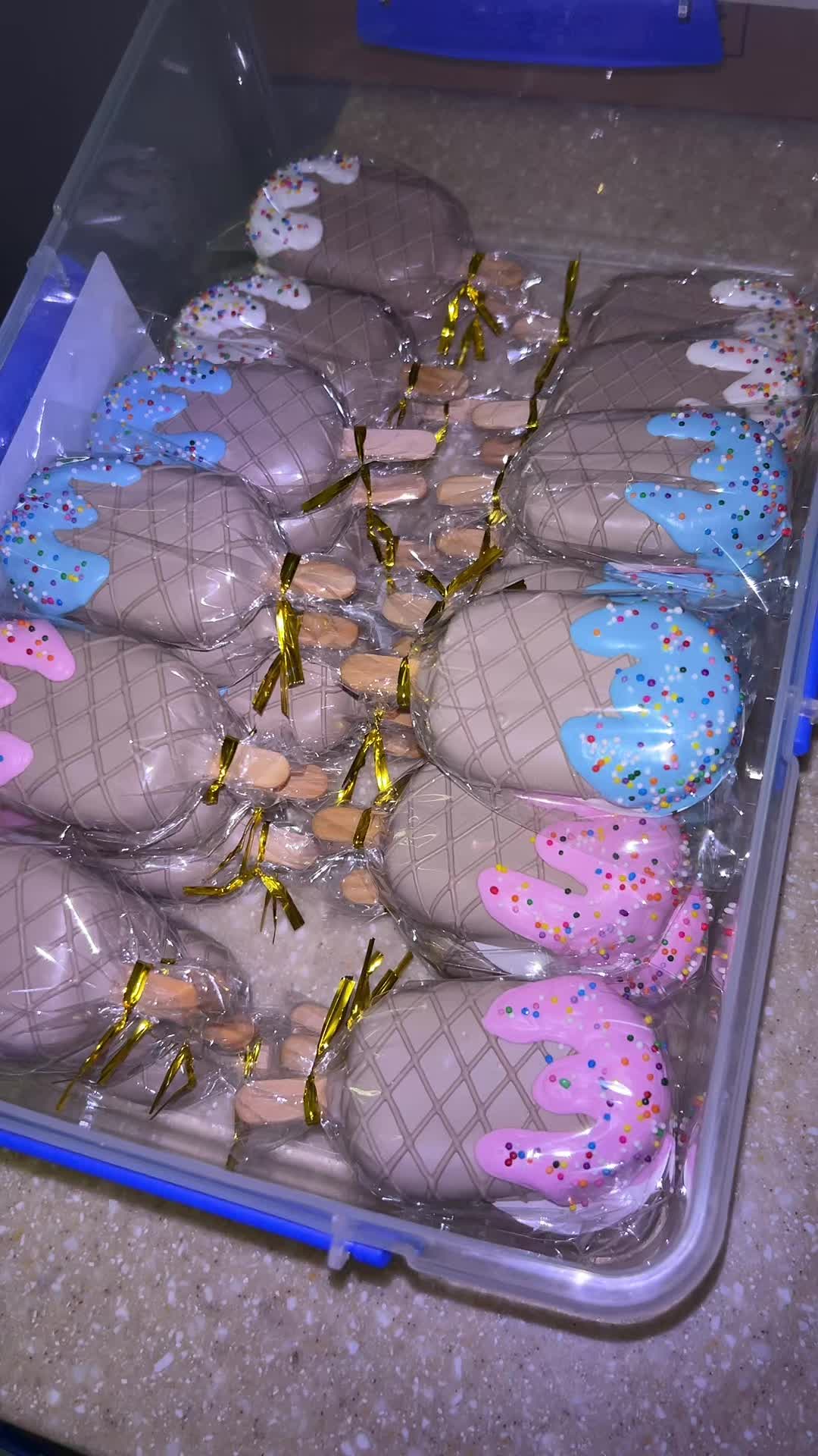 @breestastytreats