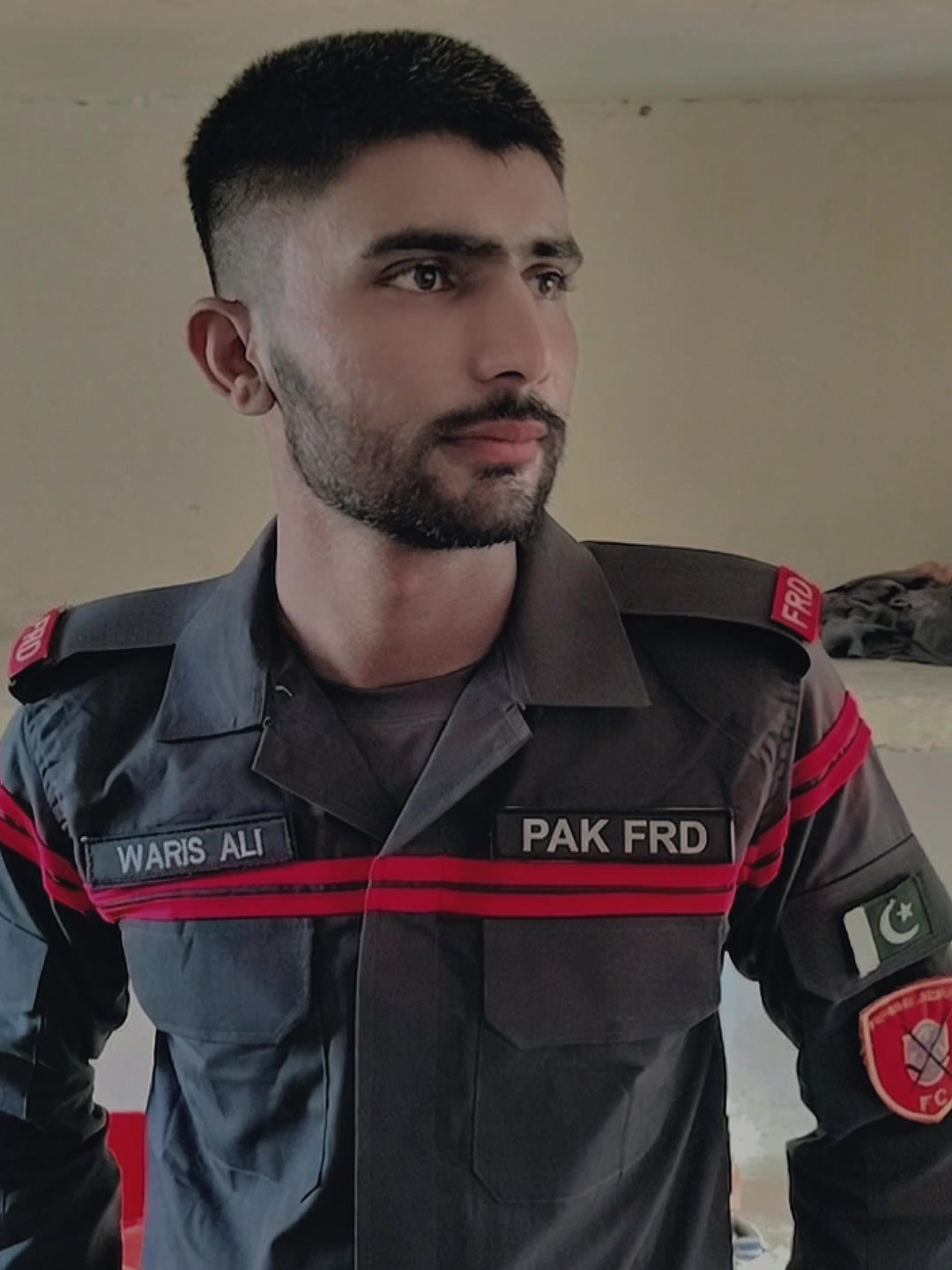 @Waرis رائے🚩