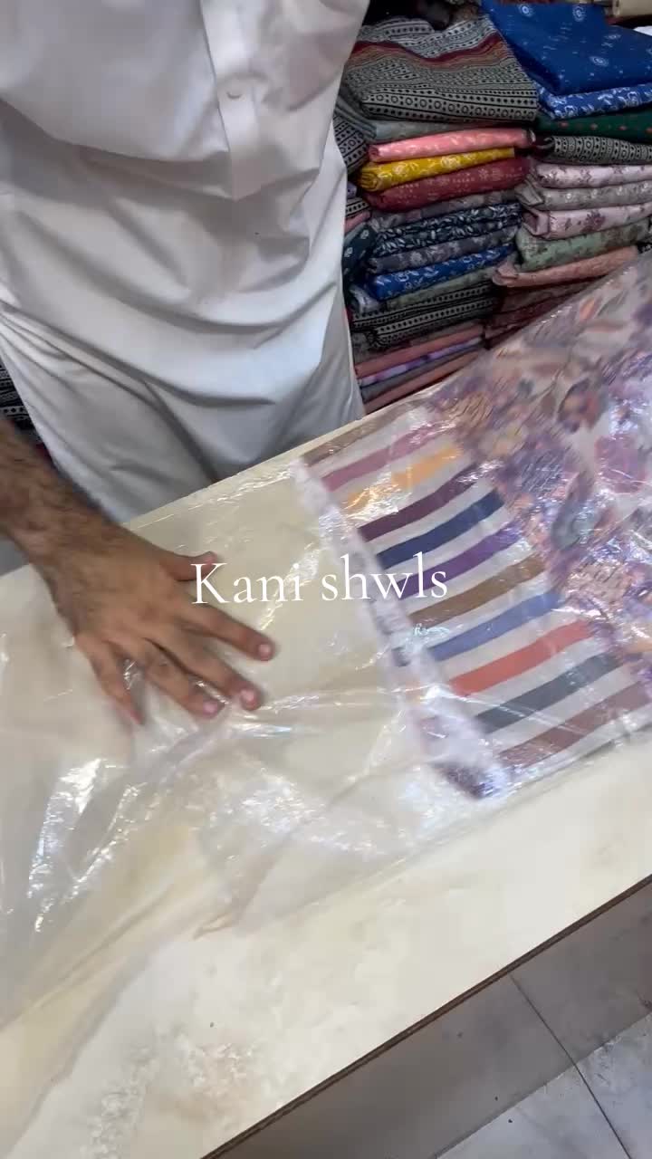 @Najeeb pashmina shawl centre