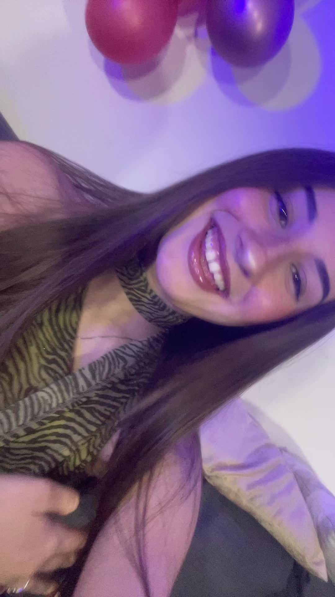 @hell.ly77