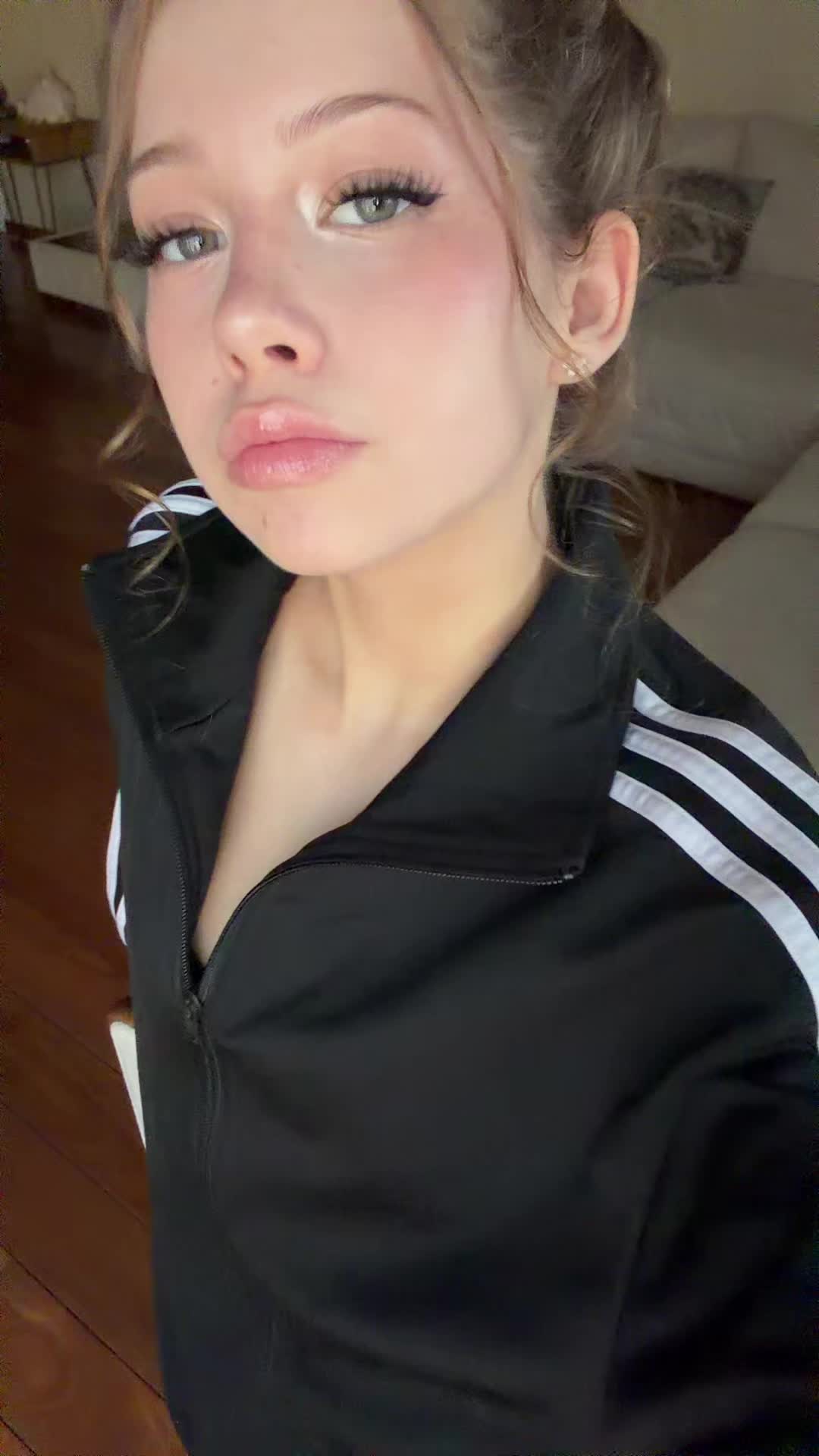 @Амик