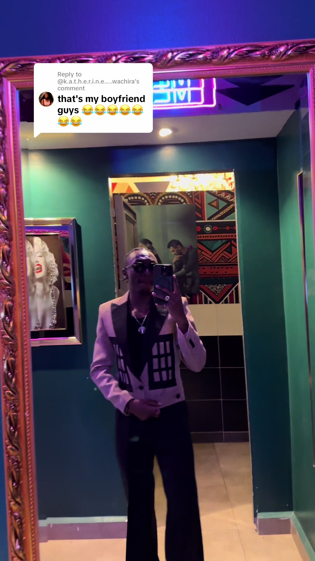 @Mikey🇰🇪