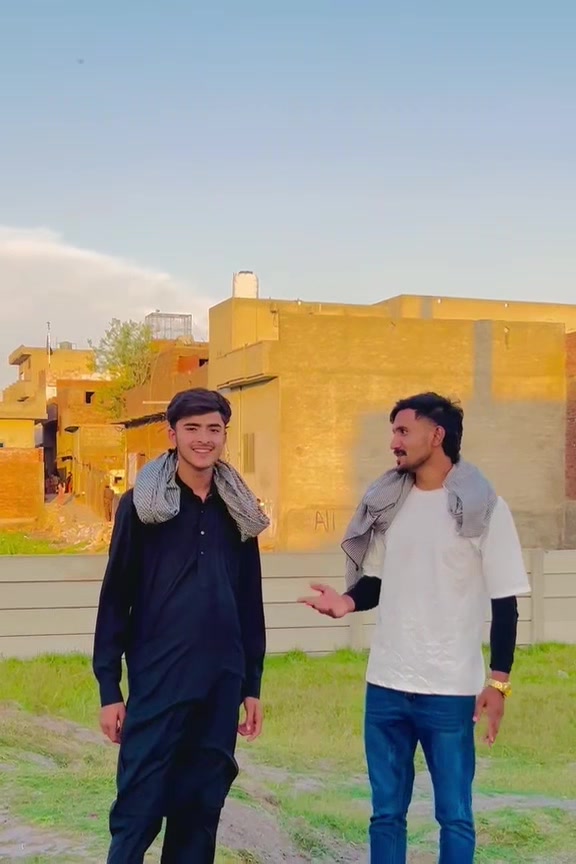 @سلیمان فخرےگجرات🇸🇦