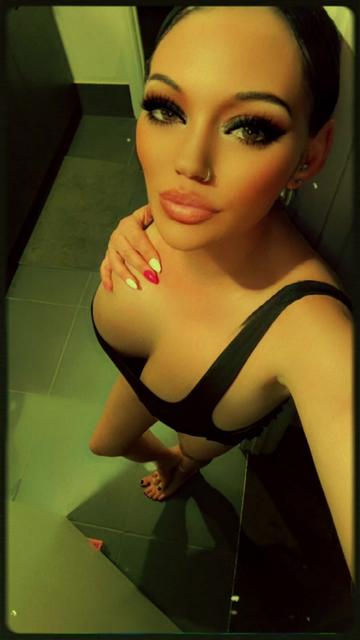 @🖤THE.ONE.&.ONLY.🖤MS.KARNAGE