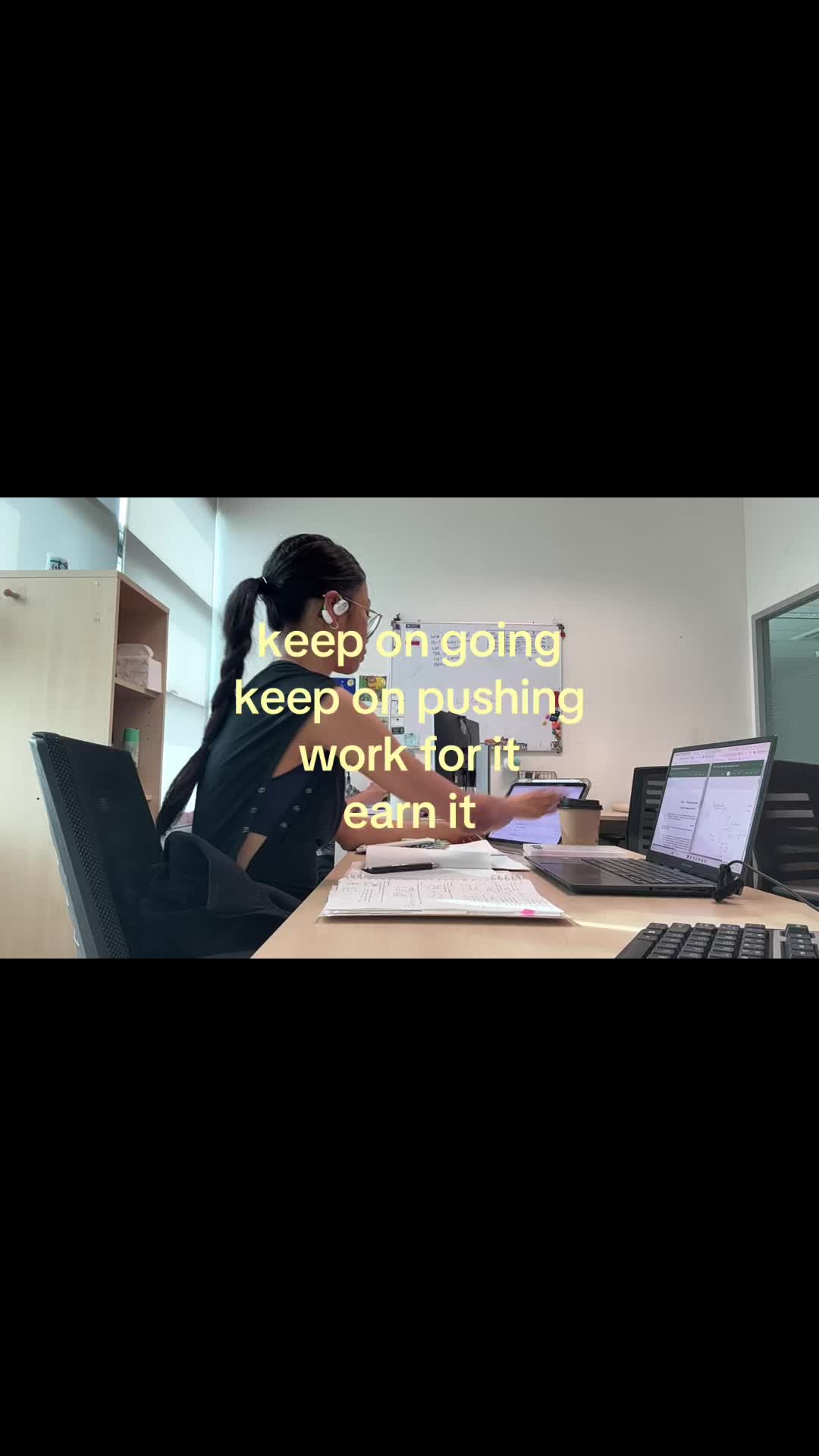 @rhy