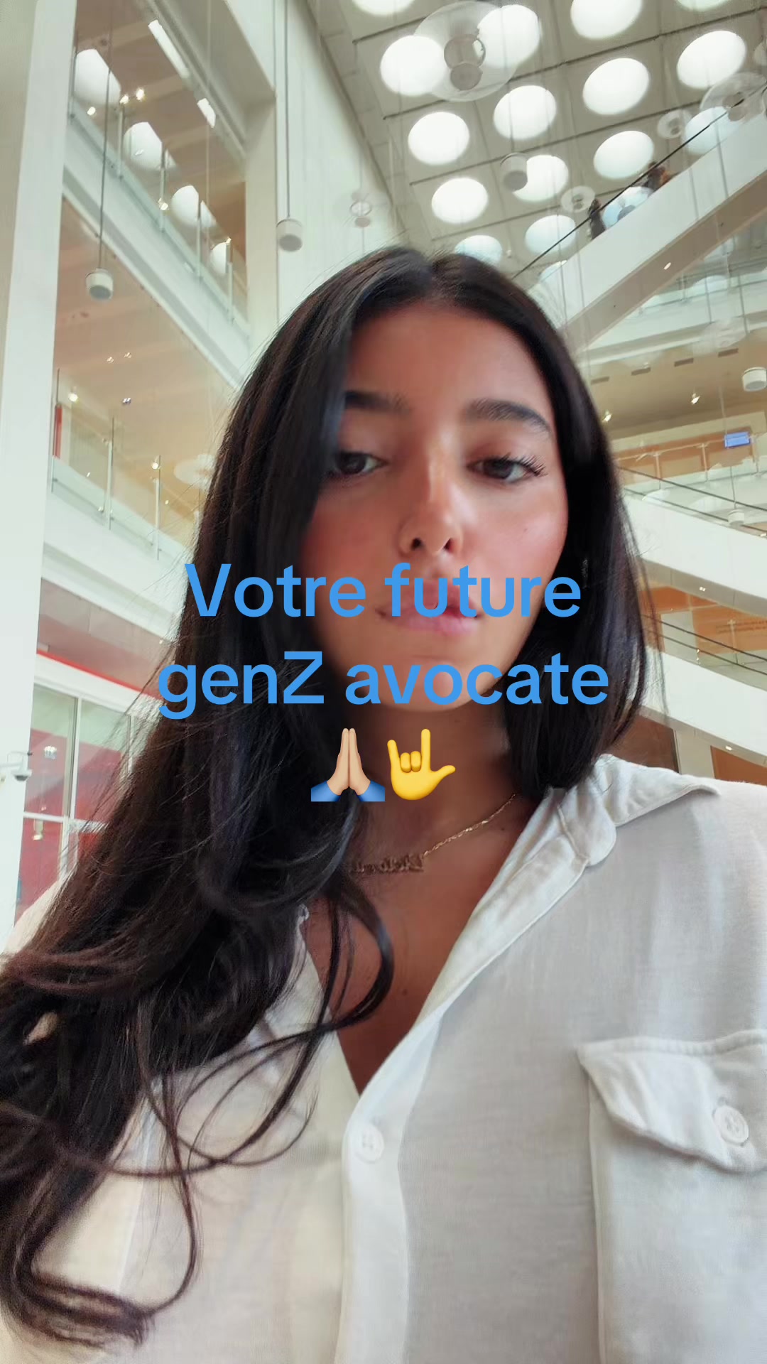 @Victoria🌟