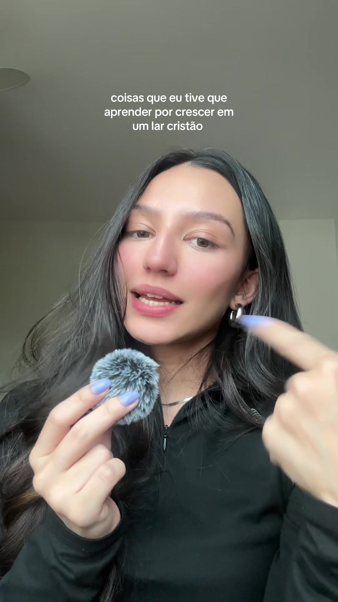 @laura