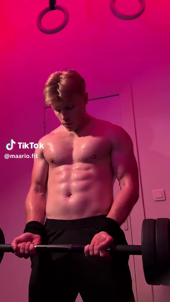 @The Fit Guys Page 🇳🇱