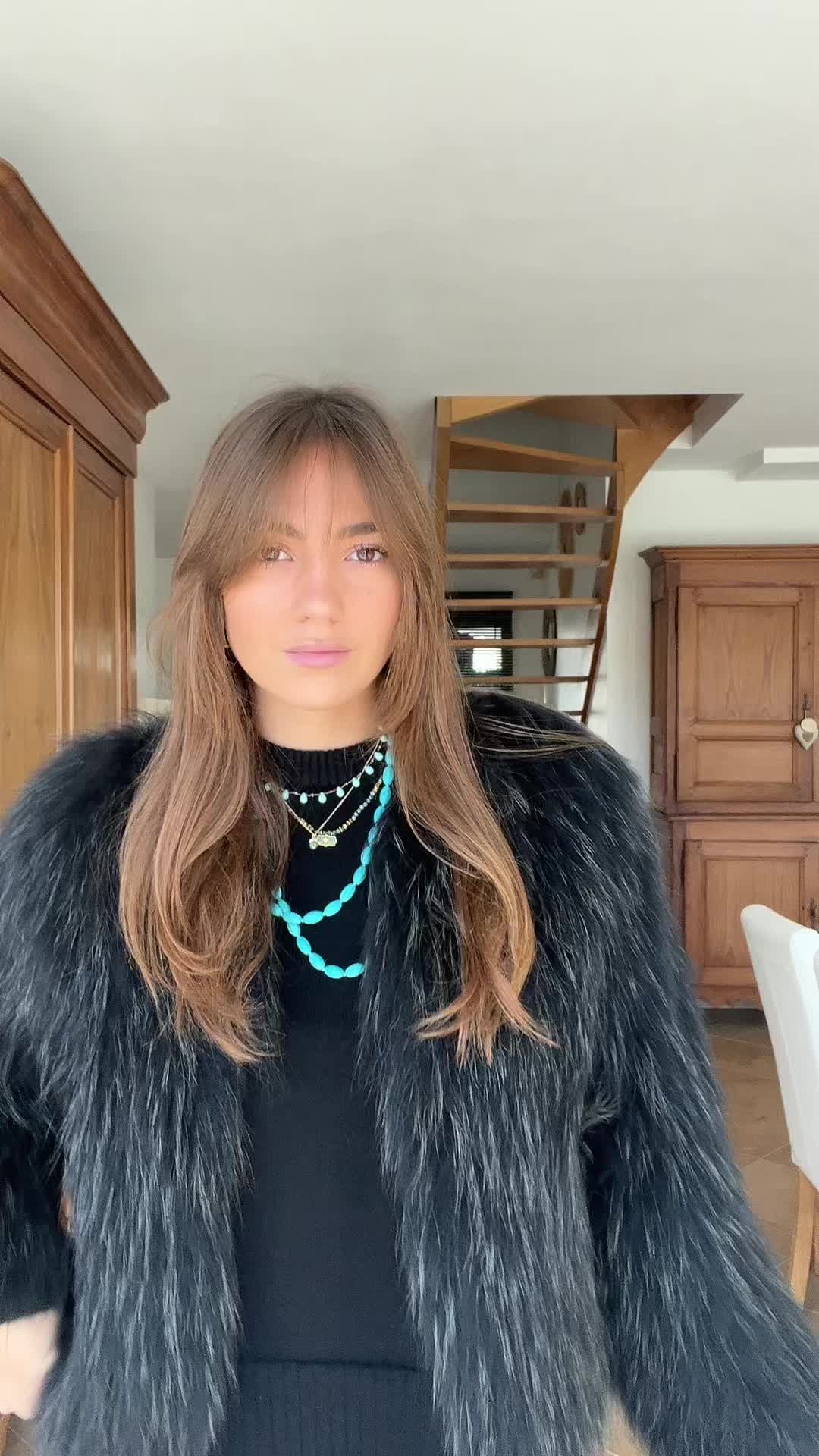 @In&egrave;s