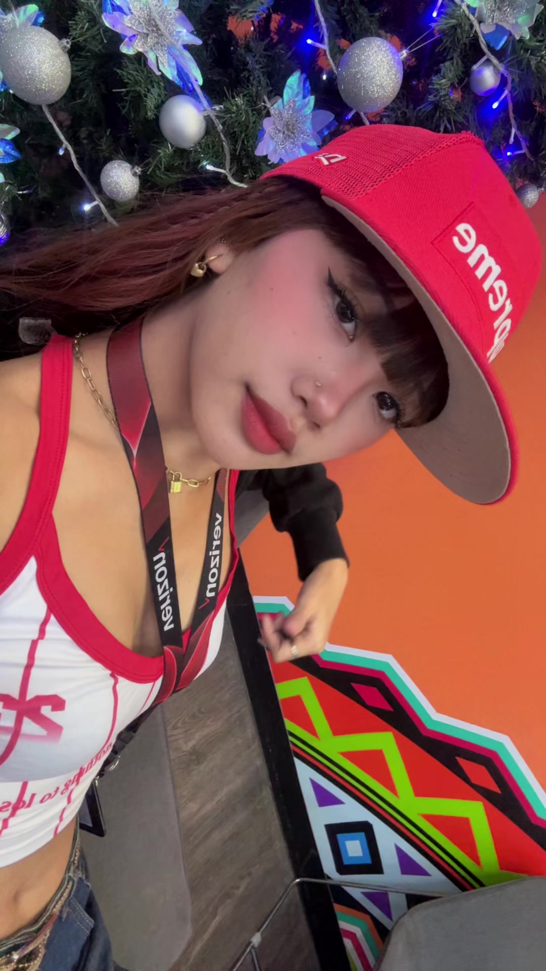 @Khlooeee