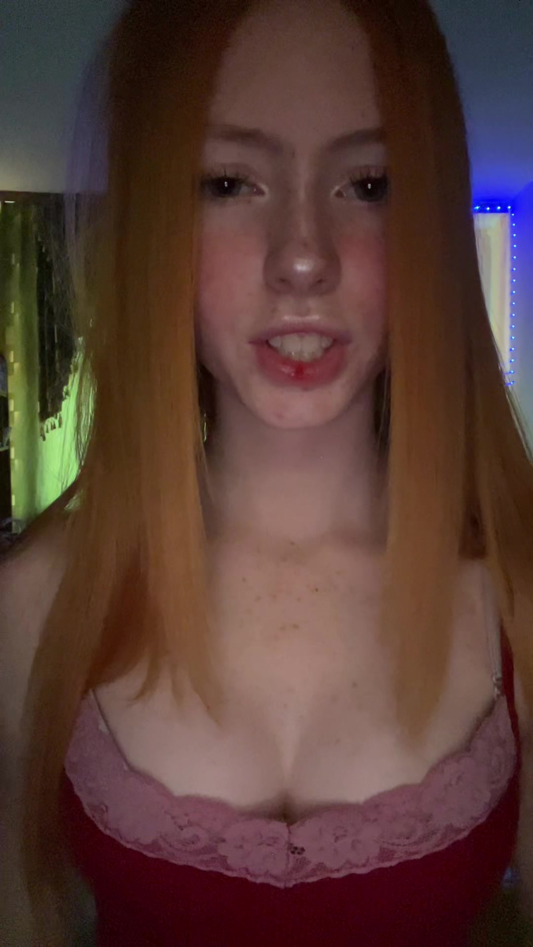@Лисичка🦊