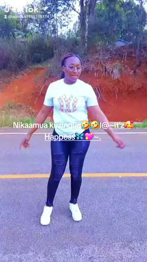 @veekuria7