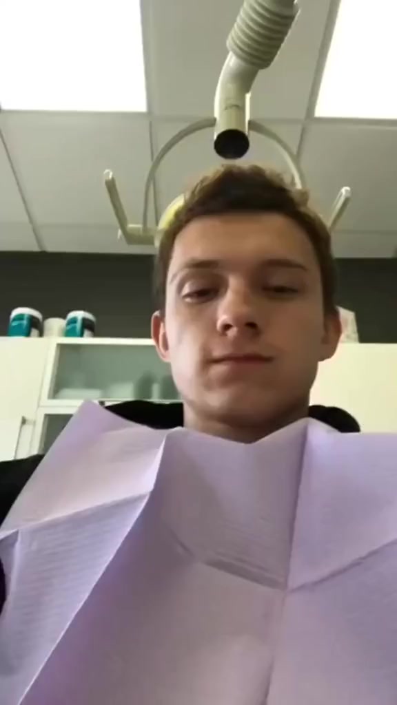 @toomhollande
