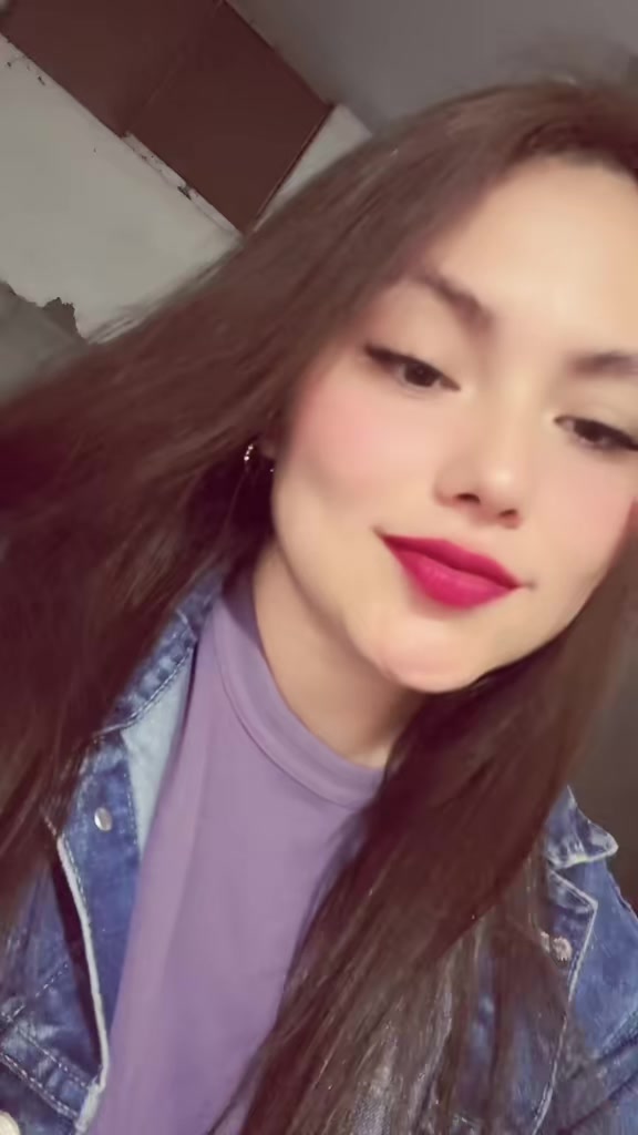 @★ojitos🩷★