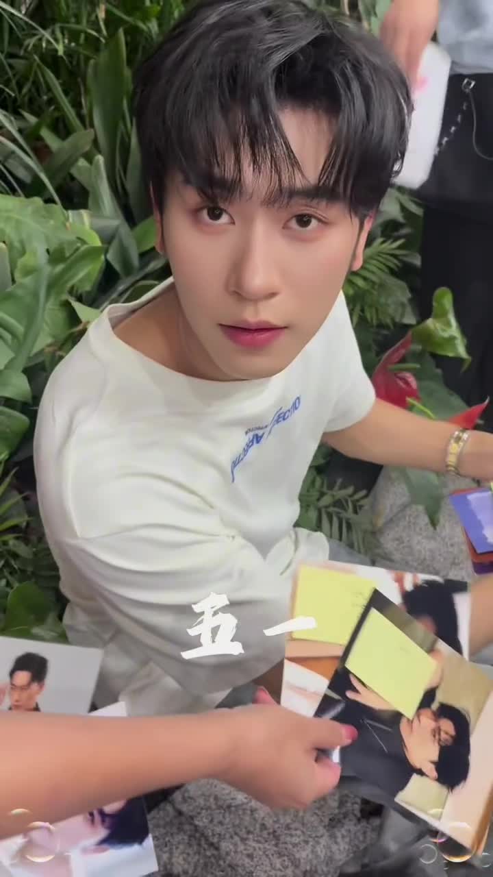 @沉思ChenSi_