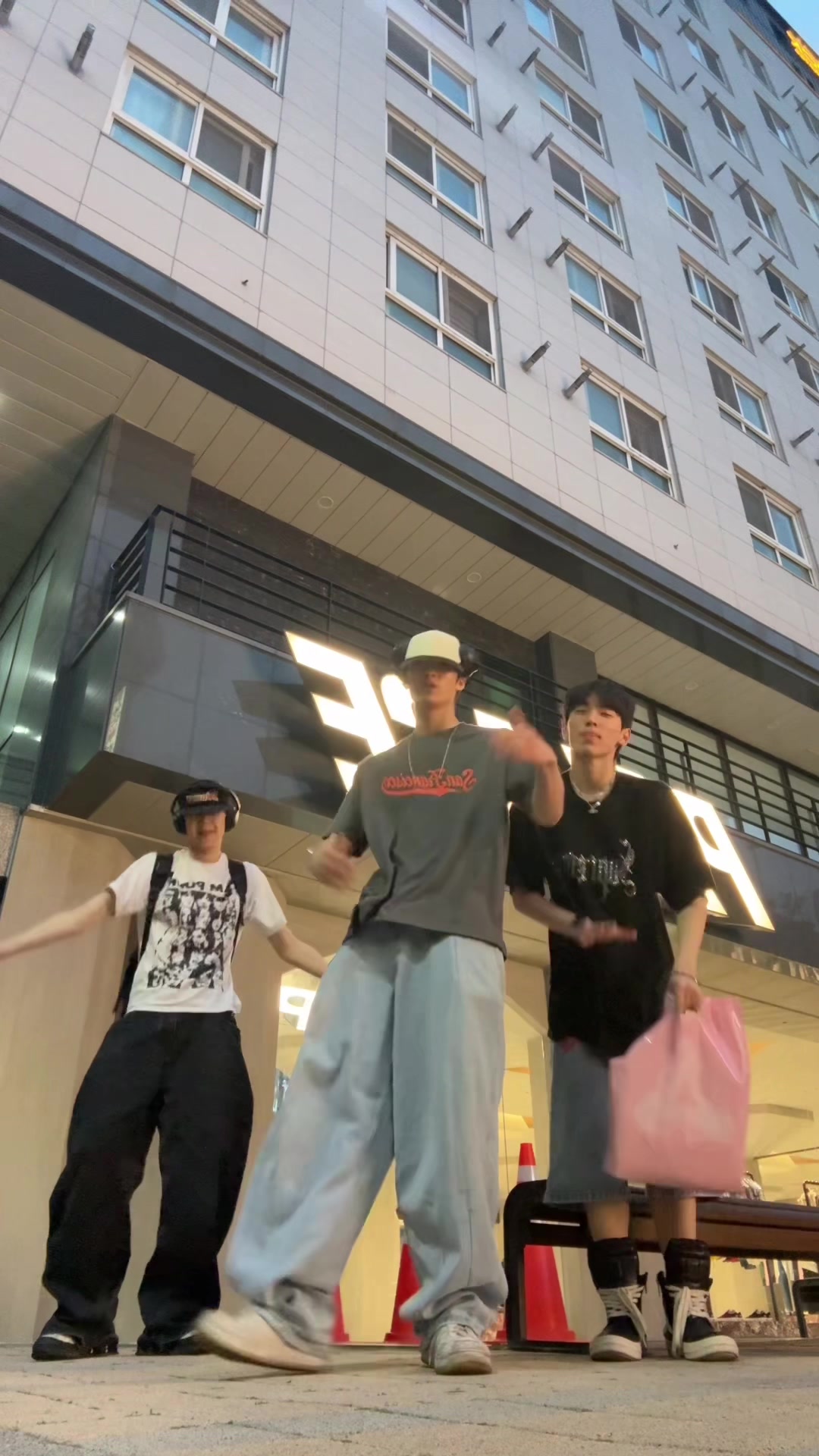 @떰프
