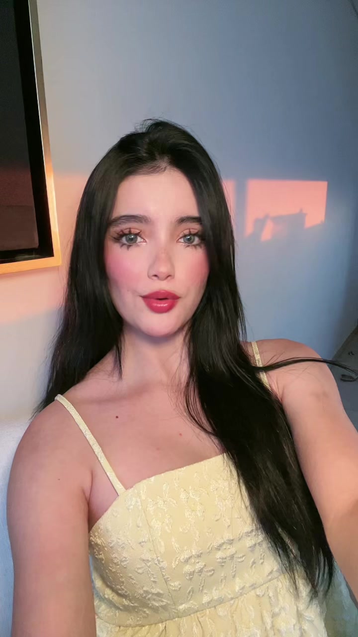 @Lizbeth Sofía 🦢