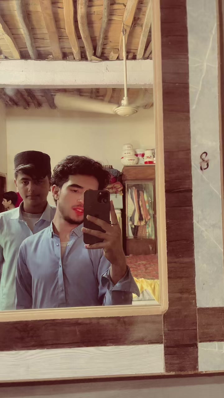 @𝑪ℏօť𝘢_₷Ԟ