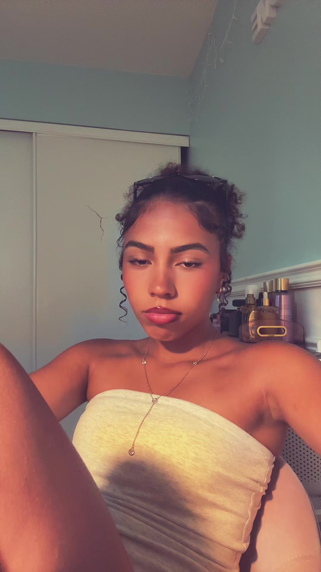 @🎀𝓢hyla🎀