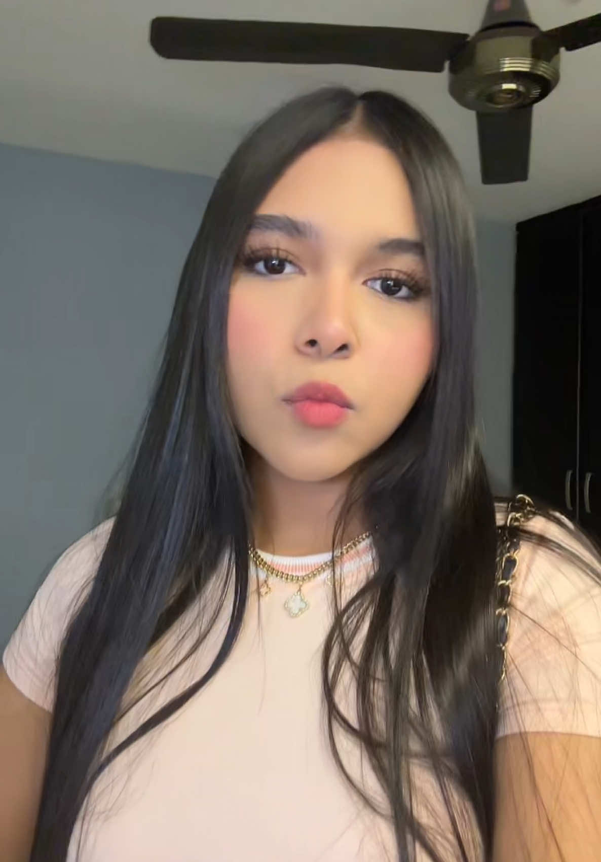 @𝐈𝐬𝐚