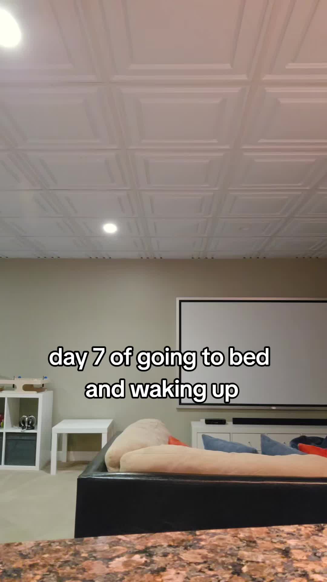 @GoldieGl0cks