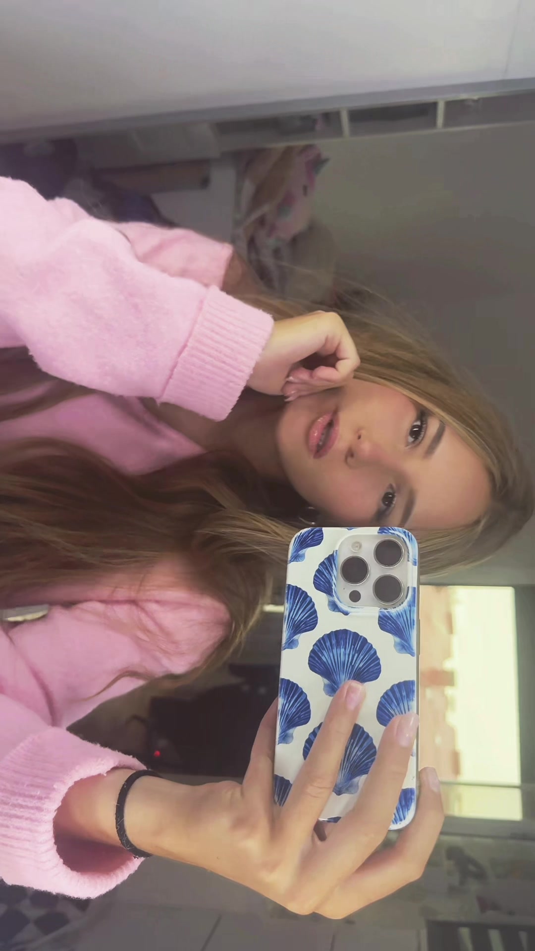 @bruna • grwm