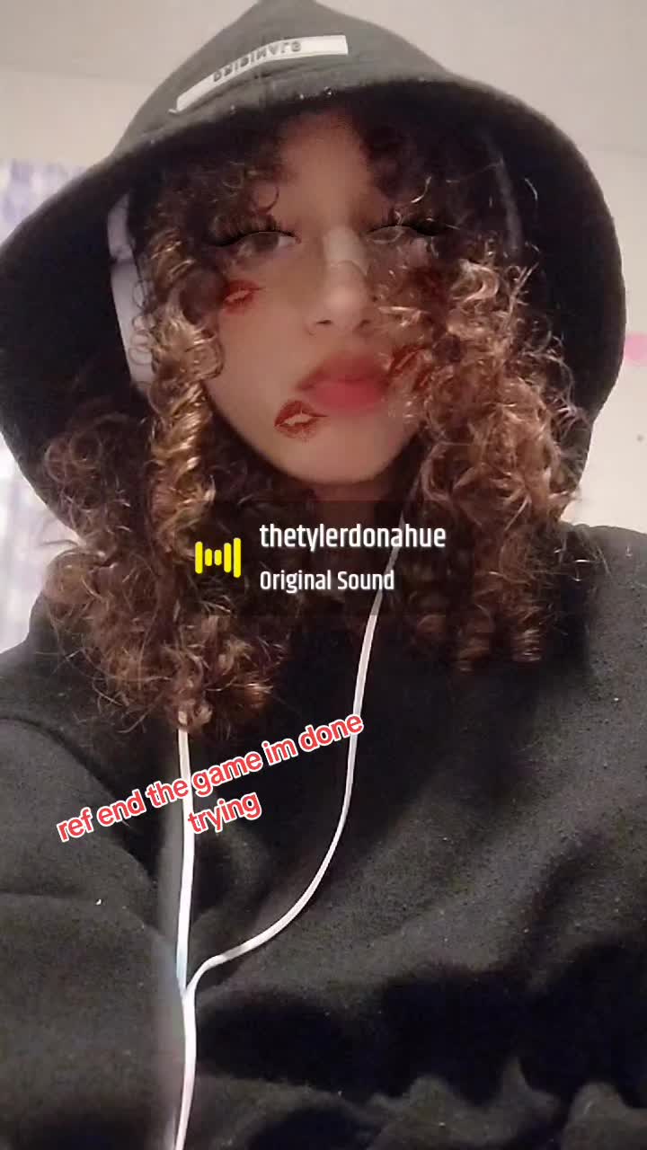 @JARI J+Y E+Y=? 😍🤞🏽🤫🤫
