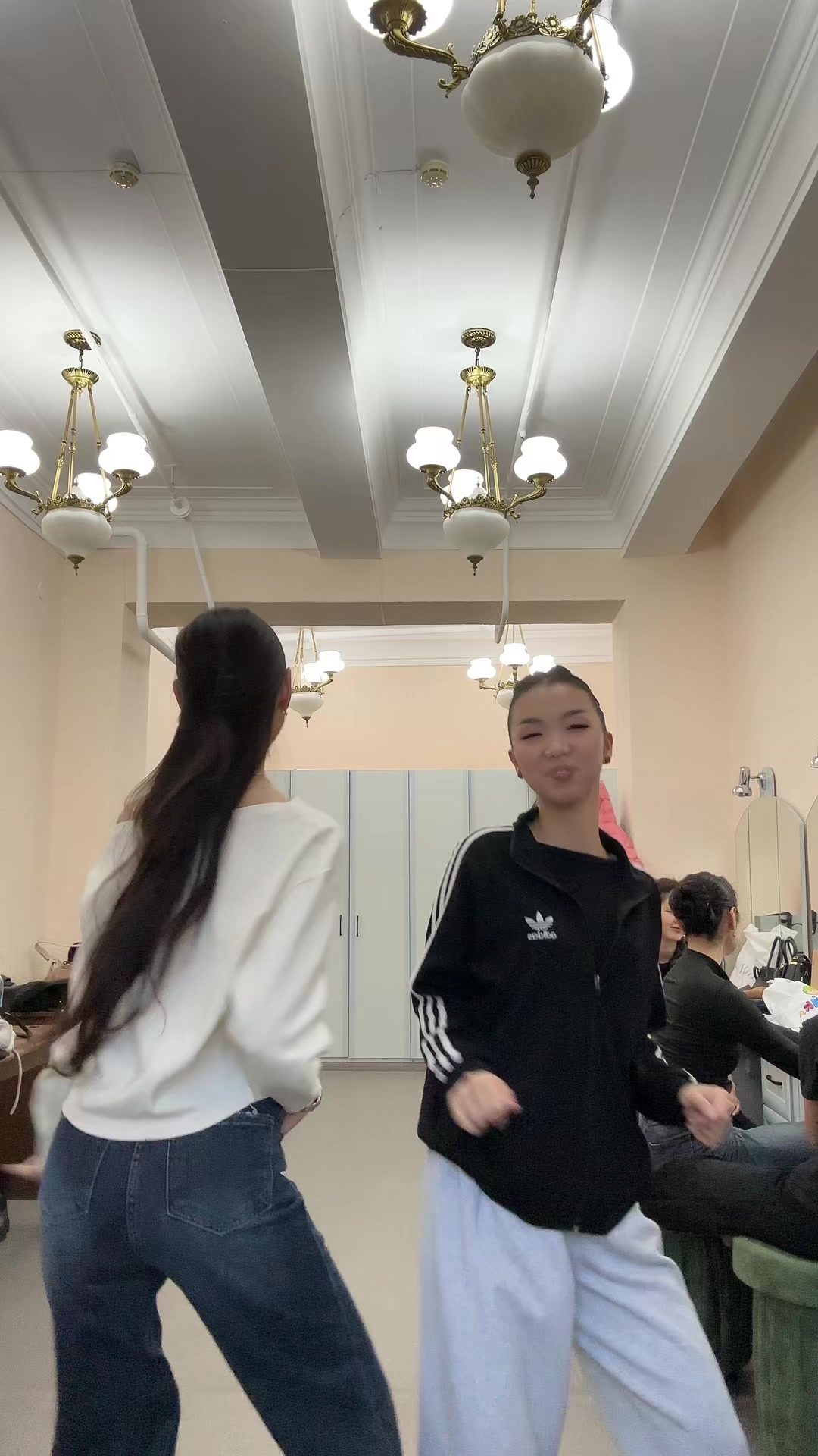 @Амина