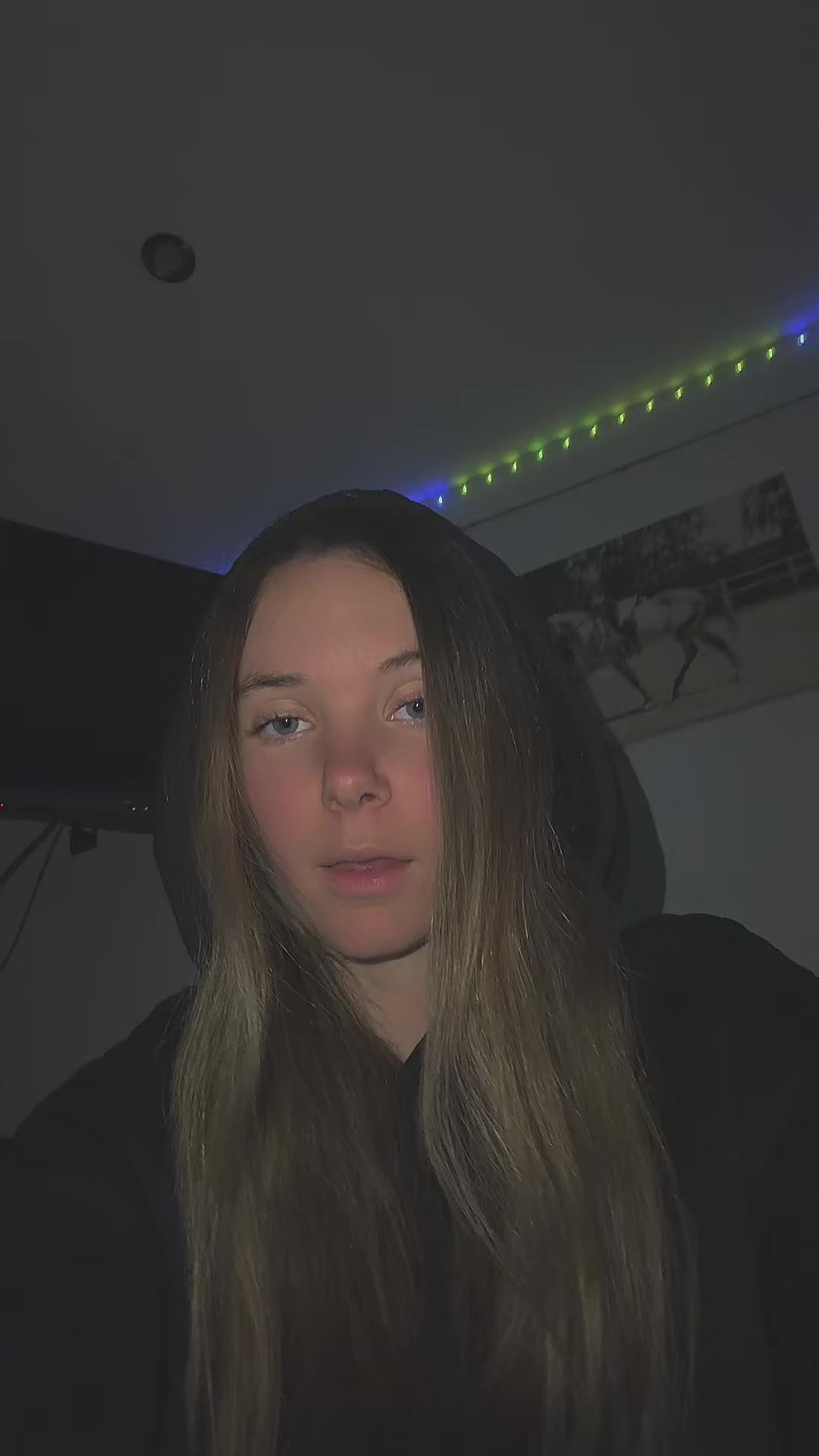 @Lena.pltdr