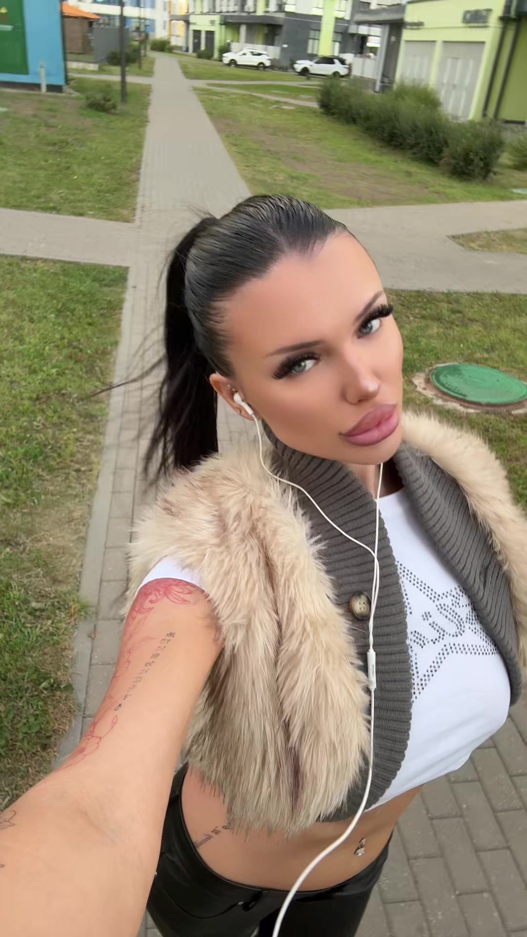 @Alinaalina1
