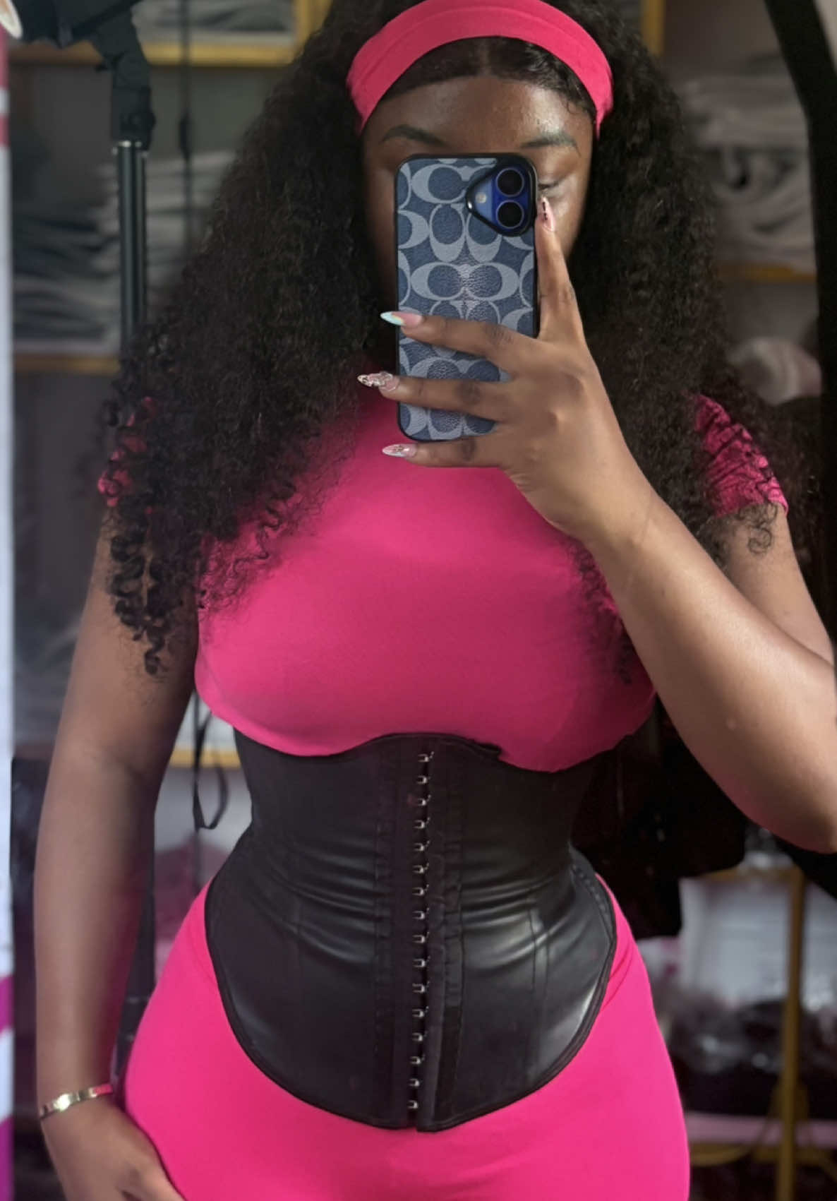@WAISTTRAINER IN WARRI & ABRAKA