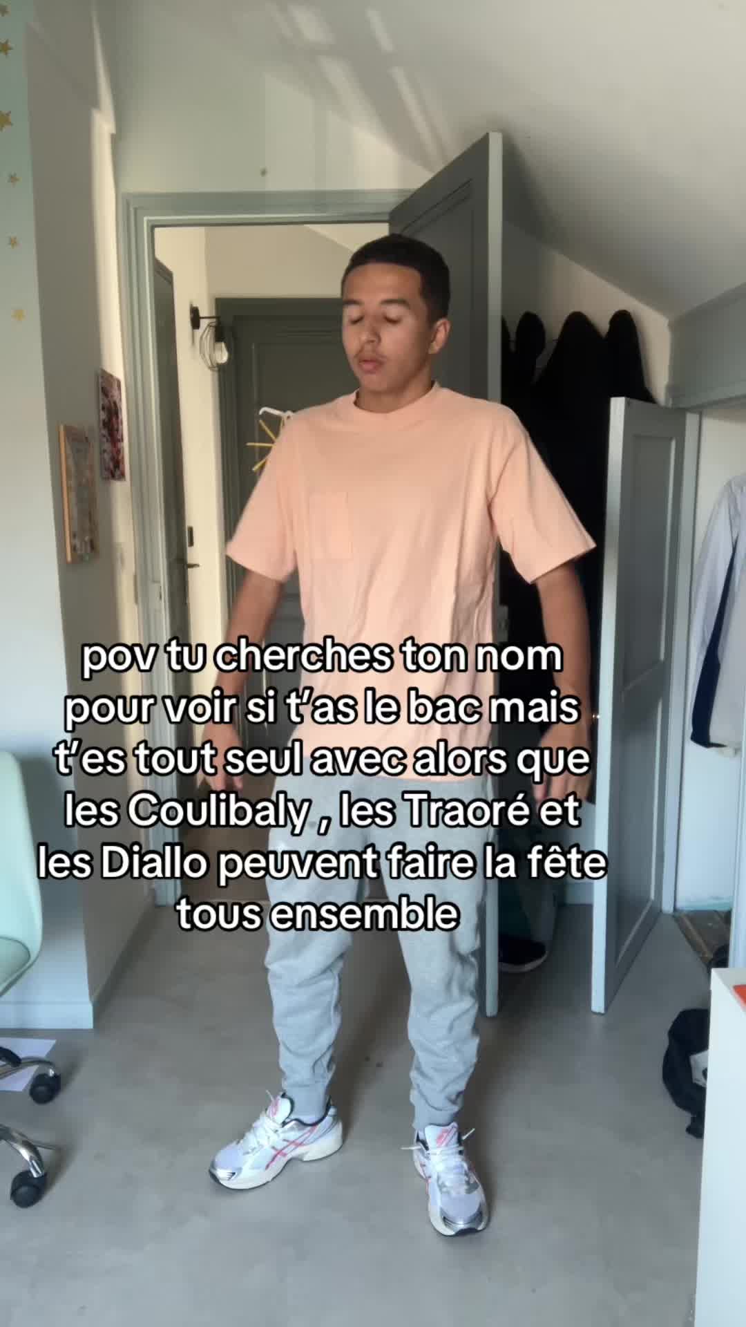 @๐ณ๐๐๐๐๐๐๐๐ ๐น๐ฟ