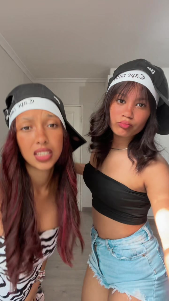 @Miks&Marlie๐๐
๐ฆ