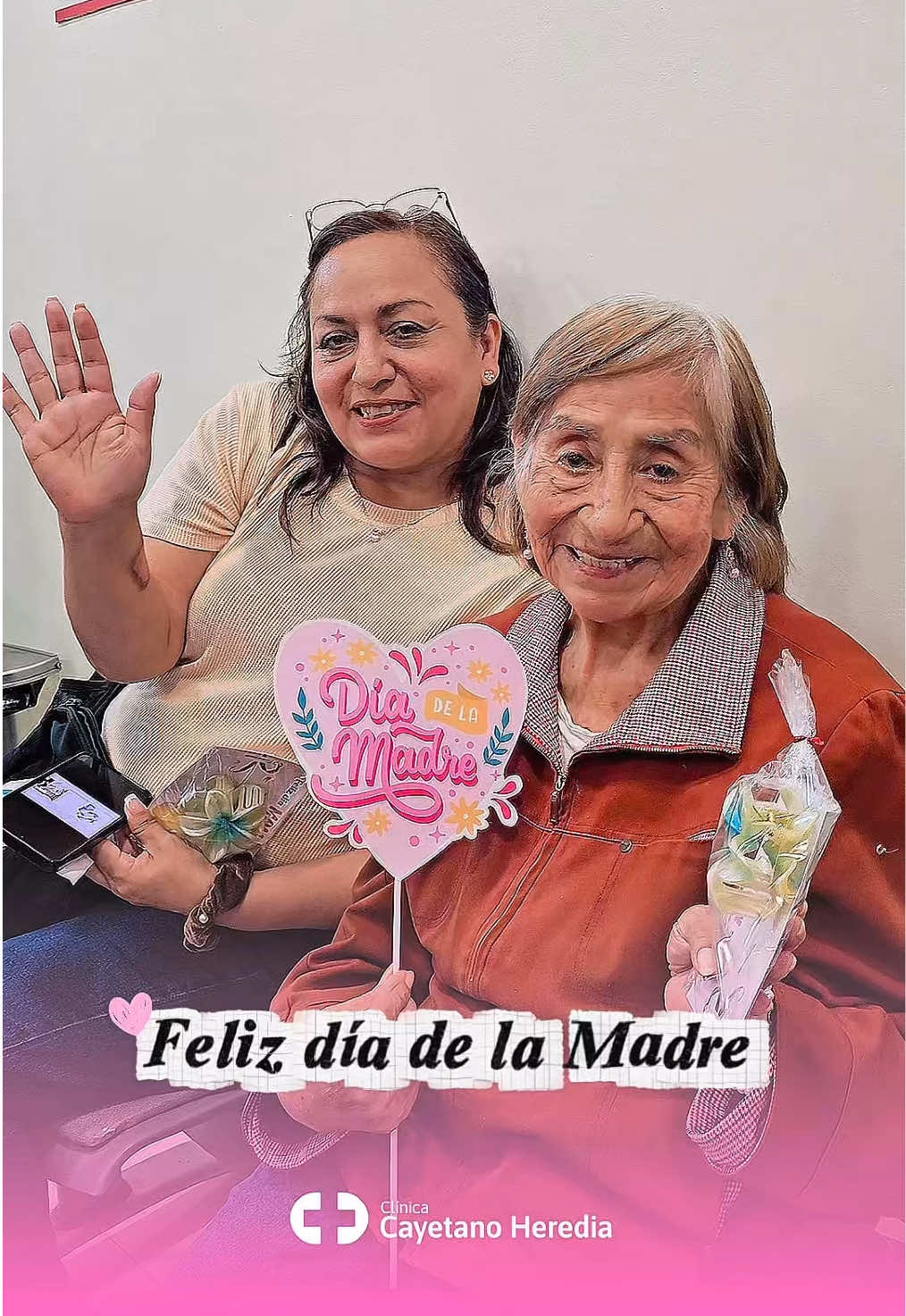 @Cl&iacute;nicaCayetanoHeredia