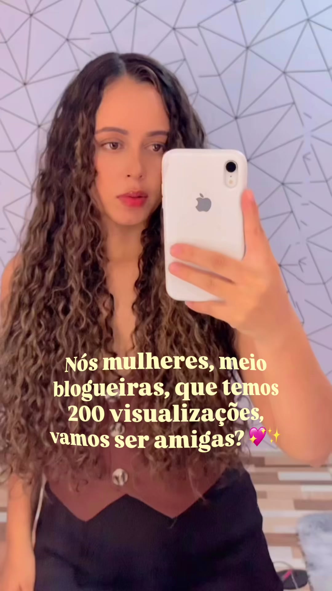 @lais_021