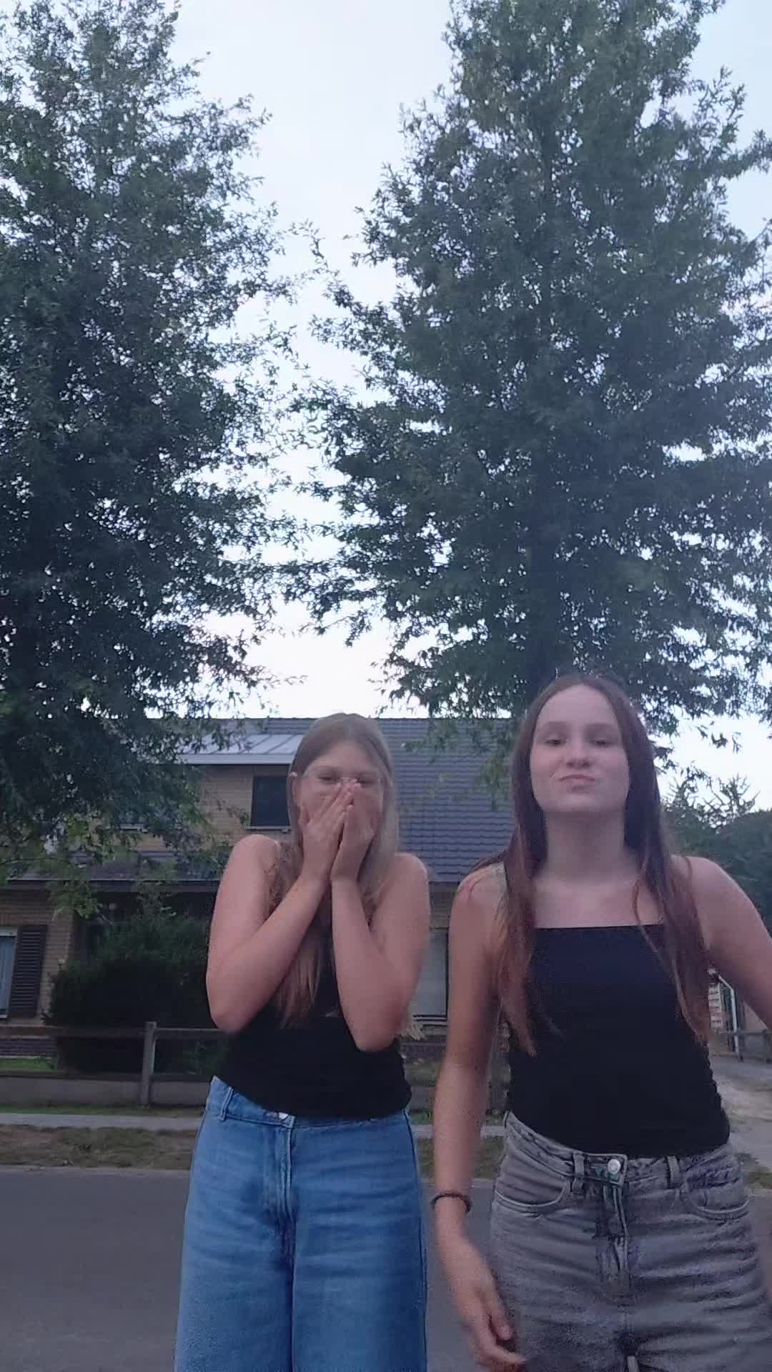 @marlonendebbyenamyvan