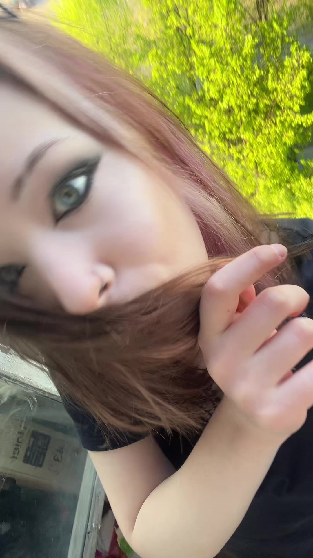 @xeuqシ